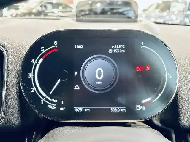 ＭＩＮＩ ＢＭＷ ミニ クロスオーバー クーパー D 大阪府 2020(令2)年 2万km チリ・レッド デジタルP/ペッパーP/ワンオーナー/インテリジェントセーフティ/ACC/HUD/純正ナビ/TV/バックカメラ/純正17インチAW/LEDヘッドライト/電動リアゲート/クリアランスソナー/ETC/コンフォートアクセス