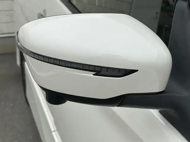 日産 セレナ e－パワー ハイウェイスター V 福岡県 2020(令2)年 5.9万km ブリリアントホワイトパール 純正10型SDナビ(フルセグTV/CD/DVD/BT)アラウンドビューモニタープロパイロットエマージェンシーブレーキコーナーセンサーBSM両側パワスラETCドラレコ純正LEDヘッドライト純正16インチアルミホイール純正フロアマットスマートキープッシュスタート