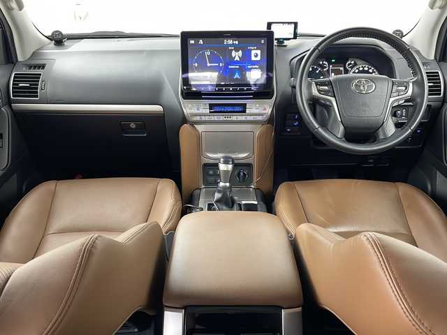 トヨタ ランドクルーザー プラド TX-L 70thアニバーサリーLTD 道央・札幌 2022(令4)年 4.1万km ホワイトパールクリスタルシャイン ・4WD/・ワンオーナー/・ディーゼル/・寒冷地仕様/・サンルーフ/・アルパインディスプレイオーディオ&BT&HDMI&Applecarplay&Androidauto/・トヨタセーフティセンス/・プリクラッシュセーフティ/・レーンディパーチャーアラート/・オートマチックハイビーム/・ロードサインアシスト/・レーダークルーズコントロール/・先行車発進お知らせ/・ヒルディングアシストコントロール/・バックカメラ/・純正AW付スタッドレス積込/・純正エンジンスターター/・茶レザーシート/・パワーシート/・エアシート/・シートヒーター/・オートワイパー/・フロントワイパーデアイサー/・ミラーヒーター/・ビルトインETC/・革巻きステアリング/・ステアリングスイッチ/・ヘッドライトウォッシャー/・オートマチックハイビーム/・オートライト/・LEDヘッドライト/・LEDフォグ/・スマートキー/・スペアキー/・プッシュスタート