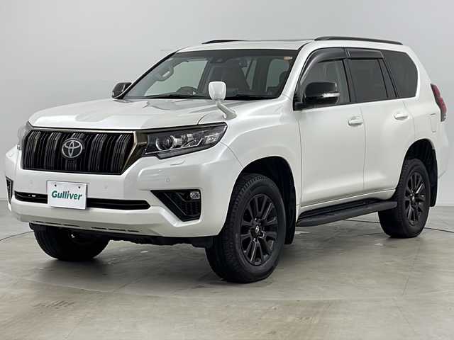 トヨタ ランドクルーザー プラド TX-L 70thアニバーサリーLTD 道央・札幌 2022(令4)年 4.1万km ホワイトパールクリスタルシャイン ・4WD/・ワンオーナー/・ディーゼル/・寒冷地仕様/・サンルーフ/・アルパインディスプレイオーディオ&BT&HDMI&Applecarplay&Androidauto/・トヨタセーフティセンス/・プリクラッシュセーフティ/・レーンディパーチャーアラート/・オートマチックハイビーム/・ロードサインアシスト/・レーダークルーズコントロール/・先行車発進お知らせ/・ヒルディングアシストコントロール/・バックカメラ/・純正AW付スタッドレス積込/・純正エンジンスターター/・茶レザーシート/・パワーシート/・エアシート/・シートヒーター/・オートワイパー/・フロントワイパーデアイサー/・ミラーヒーター/・ビルトインETC/・革巻きステアリング/・ステアリングスイッチ/・ヘッドライトウォッシャー/・オートマチックハイビーム/・オートライト/・LEDヘッドライト/・LEDフォグ/・スマートキー/・スペアキー/・プッシュスタート