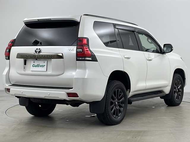 トヨタ ランドクルーザー プラド TX-L 70thアニバーサリーLTD 道央・札幌 2022(令4)年 4.1万km ホワイトパールクリスタルシャイン ・4WD/・ワンオーナー/・ディーゼル/・寒冷地仕様/・サンルーフ/・アルパインディスプレイオーディオ&BT&HDMI&Applecarplay&Androidauto/・トヨタセーフティセンス/・プリクラッシュセーフティ/・レーンディパーチャーアラート/・オートマチックハイビーム/・ロードサインアシスト/・レーダークルーズコントロール/・先行車発進お知らせ/・ヒルディングアシストコントロール/・バックカメラ/・純正AW付スタッドレス積込/・純正エンジンスターター/・茶レザーシート/・パワーシート/・エアシート/・シートヒーター/・オートワイパー/・フロントワイパーデアイサー/・ミラーヒーター/・ビルトインETC/・革巻きステアリング/・ステアリングスイッチ/・ヘッドライトウォッシャー/・オートマチックハイビーム/・オートライト/・LEDヘッドライト/・LEDフォグ/・スマートキー/・スペアキー/・プッシュスタート