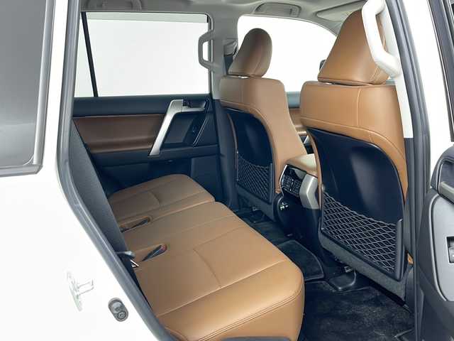 トヨタ ランドクルーザー プラド TX-L 70thアニバーサリーLTD 道央・札幌 2022(令4)年 4.1万km ホワイトパールクリスタルシャイン ・4WD/・ワンオーナー/・ディーゼル/・寒冷地仕様/・サンルーフ/・アルパインディスプレイオーディオ&BT&HDMI&Applecarplay&Androidauto/・トヨタセーフティセンス/・プリクラッシュセーフティ/・レーンディパーチャーアラート/・オートマチックハイビーム/・ロードサインアシスト/・レーダークルーズコントロール/・先行車発進お知らせ/・ヒルディングアシストコントロール/・バックカメラ/・純正AW付スタッドレス積込/・純正エンジンスターター/・茶レザーシート/・パワーシート/・エアシート/・シートヒーター/・オートワイパー/・フロントワイパーデアイサー/・ミラーヒーター/・ビルトインETC/・革巻きステアリング/・ステアリングスイッチ/・ヘッドライトウォッシャー/・オートマチックハイビーム/・オートライト/・LEDヘッドライト/・LEDフォグ/・スマートキー/・スペアキー/・プッシュスタート
