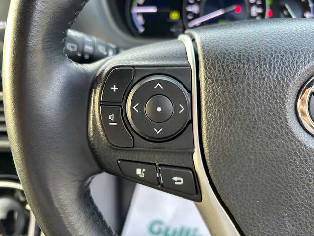 トヨタ ヴォクシー ZS 大阪府 2017(平29)年 5万km ブラック フリップダウンモニター/純正10インチナビ(BT/フルセグ/DVD)/バックモニター/クルーズコントロール/プリクラッシュセーフティー/レーンキープアシスト/アイドリングストップ/盗難防止装置/両側パワースライドドア/ETC/LEDヘッドライト/オートライト/ドライブレコーダー/純正フロアマット/純正アルミホイール/エンジンスタートボタン