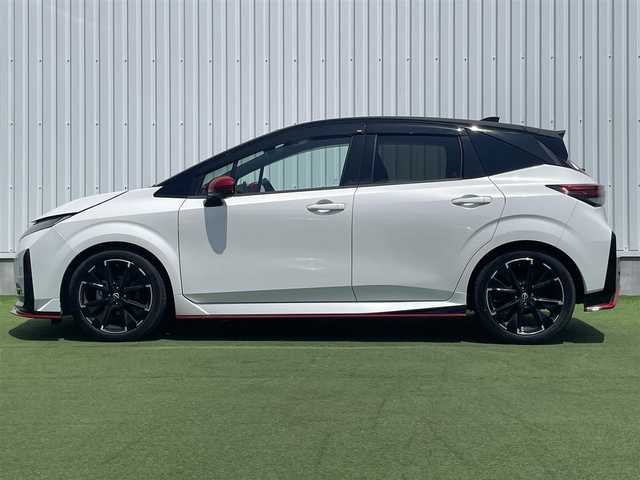 日産 オーラ ニスモ 香川県 2021(令3)年 3.8万km ピュアホワイトパール / スーパーブラック 2トーン 登録時走行距離：37176km/純正SDナビゲーション/→フルセグTV/全方位カメラ/ETC2.0/インテリジェントアラウンドビューモニター /プロパイロット/ステアリングリモコン/前後コーナーセンサー/LEDオートライト/オートハイビーム/フォグランプ/スマートキー/スペアキー