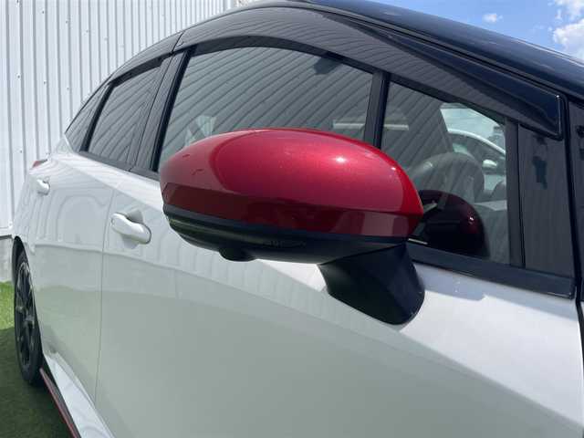 日産 オーラ ニスモ 香川県 2021(令3)年 3.8万km ピュアホワイトパール / スーパーブラック 2トーン 登録時走行距離：37176km/純正SDナビゲーション/→フルセグTV/全方位カメラ/ETC2.0/インテリジェントアラウンドビューモニター /プロパイロット/ステアリングリモコン/前後コーナーセンサー/LEDオートライト/オートハイビーム/フォグランプ/スマートキー/スペアキー