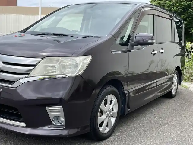 日産 セレナ ハイウェイスター 福島県 2011(平23)年 12万km オーロラモーヴ (株)IDOMが運営する【じしゃロン福島店】の自社ローン専用車両になります。こちらは現金またはオートローンご利用時の価格です。自社ローンご希望の方は別途その旨お申付け下さい/純正ナビ/フルセグTV/フリップダウンモニター/両パワスラ/サンシェード/革巻ステ/ドアバイザー/ETC