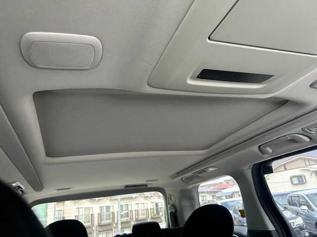 トヨタ アルファード 240S 東京都 2013(平25)年 10.8万km ホワイトパールクリスタルシャイン ワンオーナー/純正HDDナビ【AM/FM/BT/CD/DVD】/両側パワースライドドア/純正フリップダウンモニター/サンルーフ/横滑り防止装置/純正ETC/純正AW18インチ/純正フロアマット/USB入力端子/オートライト/保証書/取扱説明書/スペアキー×1