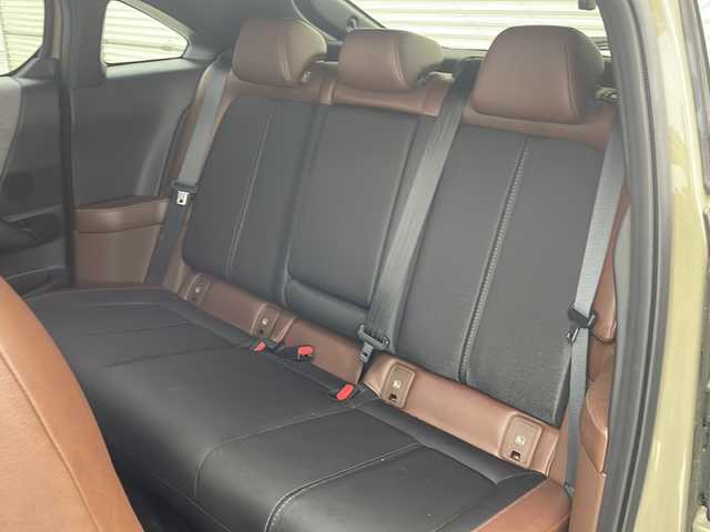 マツダ ＭＸ－３０ インダストリアルクラシック 茨城県 2023(令5)年 1.9万km ベージュ 純正ナビ/フルセグTV/全方位カメラ/追従クルーズコントロール/ETC/パワーシート/ハーフレザーシート/純正ナビ18インチアルミホイール/コーナーセンサー/衝突軽減ブレーキ/LEDヘッドライト