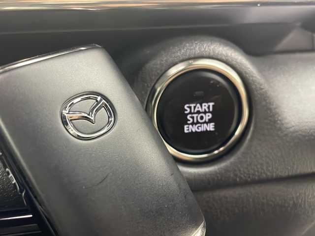 マツダ ＭＸ－３０ インダストリアルクラシック 茨城県 2023(令5)年 1.9万km ベージュ 純正ナビ/フルセグTV/全方位カメラ/追従クルーズコントロール/ETC/パワーシート/ハーフレザーシート/純正ナビ18インチアルミホイール/コーナーセンサー/衝突軽減ブレーキ/LEDヘッドライト