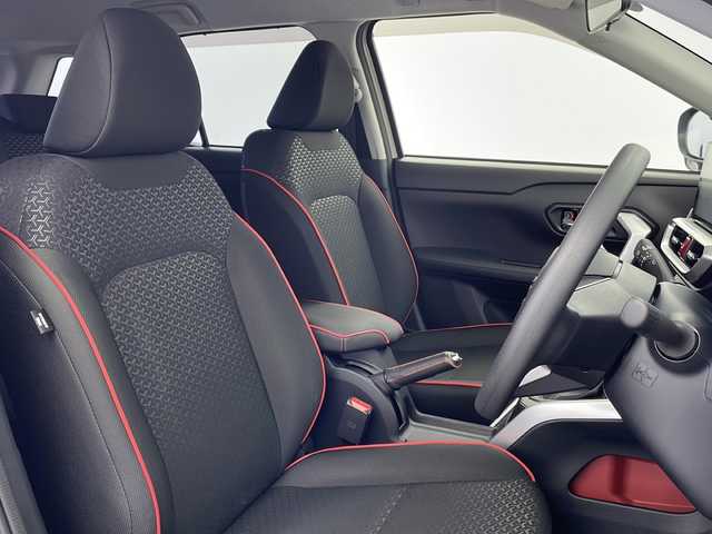 トヨタ ライズ G 栃木県 2020(令2)年 2.4万km ナチュラルベージュマイカM 純正ディスプレイオーディオ/フルセグTV/バックカメラ/スマートアシスト/ブラインドスポットモニター/ステアリングスイッチ/ETC/コーナーセンサー/純正フロアマット/LEDオートライト/スマートキー/スペアキー/アイドリングストップ