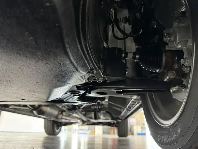 三菱 デリカＤ：５ シャモニー 三重県 2025(令7)年 0.1千km 黒Ⅱ 登録済未使用車/2.2L ディーゼルターボ/パートタイム4WD/MTモード付インパネ8AT/マルチアラウンドモニター/両側オートスライドドア/e-Assist/・衝突被害軽減ブレーキシステム［FCM］/・車線逸脱警報システム［LDW］/・レーダークルーズコントロールシステム［ACC］/・オートマチックハイビーム［AHB］/・誤発進抑制機能（前進時）/・後側方車両検知警報システム（レーンチェンジアシスト機能付）［BSW/LCA］/・後退時交差車両検知警報システム［RCTA］/など/装備/・ハーフレザーシート/・シートヒーター（D/N）/・パワーシート（D6way）/・エレクトリックテールゲート（電動バックドア）/・左右独立オートエアコン/・AC100V電源コンセント（100W）/・オートライト/・LED ヘッドランプ＋フロントフォグランプ/・パドルシフト/・オートワイパー/・自動防眩ルームミラー（カメラモニター内蔵）/・シャモニー専用 純正18inAW（ブラック塗装）/・プッシュスタート/・CHAMONIX専用OPボディカラー『ブラックダイヤモンド／ブラックマイカ［X47X42］［X3X］』/・保/取/・スマートキーx2/など