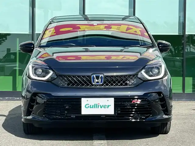 ホンダ フィット e:HEV RS 和歌山県 2023(令5)年 1.1万km メテオロイドグレーメタリック 純正ディスプレイオーディオ/バックカメラ/衝突軽減ブレーキ/横滑り防止機能/レーンキープアシスト/コーナーセンサー/レーダークルコン/ドライブレコーダー/ビルトインETC/電動パーキング/オートホールド/LEDヘッドライト/オートライト/ハーフレザーシート/プッシュスタート/スマートキー/純正AW