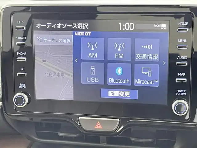 トヨタ ヤリスクロス ハイブリッド Z 千葉県 2020(令2)年 0.7万km センシュアルレッドマイカ 禁煙車/トヨタセーフティセンス/・レーントレーシングアシスト/・レーンディパーチャーアラート/・プリクラッシュセーフティ/・プリクラッシュセーフティブレーキ/・クリアランスソナー/・ブラインドスポットモニター/・ヘッドアップディスプレイ/・レーダークルーズコントロール/純正８型ディスプレイオーディオナビ付き/・USB/Bluetooth/・全方位カメラ/・ビルトインETC/皮巻きステアリング/・ステアリングスイッチ/ハーフレザーシート/・D席パワーシート/・DNシートヒーター/電子パーキング/・ブレーキホールド/純正フロアマット/純正18インチAW/オートライト/・オートマチックハイビーム/・LEDヘッドライト