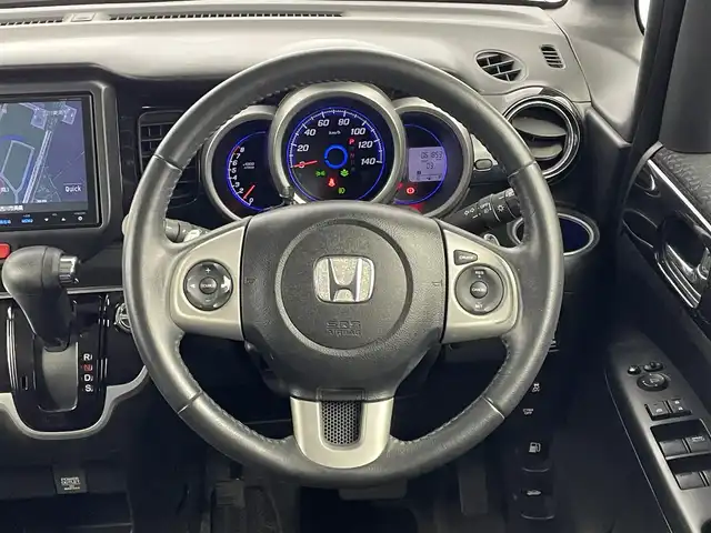 ホンダ Ｎ ＢＯＸ カスタム G ターボ Aパッケージ 埼玉県 2014(平26)年 6.2万km プレミアムゴールドパープルパール 純正８インチナビ　バックカメラ　ＥＴＣ　前後ドライブレコーダー　シティブレーキアクティブシステム　クルーズコントロール　ＨＤＭＩ　ステアリングスイッチ　純正アルミホイール　オートライト　ＨＩＤライト