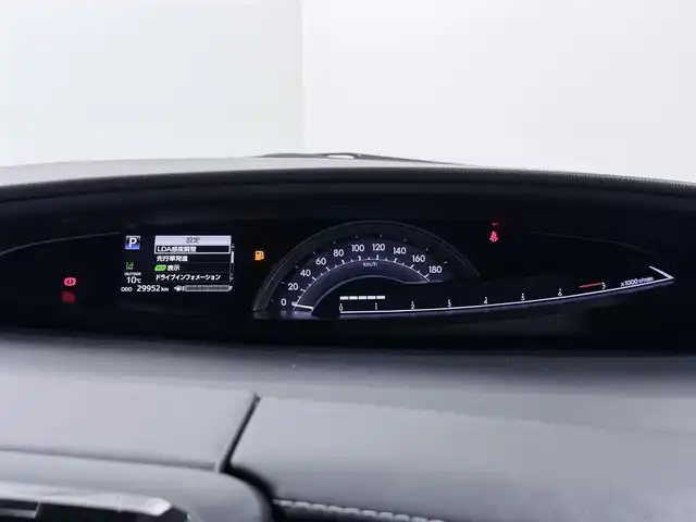 トヨタ エスティマ アエラス プレミアム 大阪府 2016(平28)年 3万km ホワイトパールクリスタルシャイン サンルーフ 社外エアロ フリップダウンモニター 純正ナビTV バックカメラ ハーフレザー パワーシート クルーズコントロール 衝突軽減ブレーキ レーンアシスト オートハイビーム 両側パワースライドドア ETC