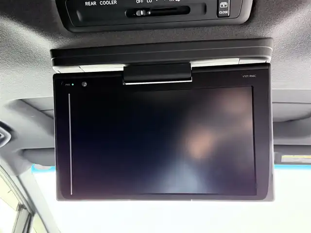 トヨタ エスティマ アエラス プレミアム 大阪府 2016(平28)年 3万km ホワイトパールクリスタルシャイン サンルーフ 社外エアロ フリップダウンモニター 純正ナビTV バックカメラ ハーフレザー パワーシート クルーズコントロール 衝突軽減ブレーキ レーンアシスト オートハイビーム 両側パワースライドドア ETC