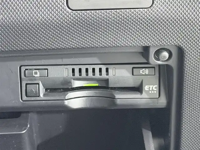 トヨタ エスティマ アエラス プレミアム 大阪府 2016(平28)年 3万km ホワイトパールクリスタルシャイン サンルーフ 社外エアロ フリップダウンモニター 純正ナビTV バックカメラ ハーフレザー パワーシート クルーズコントロール 衝突軽減ブレーキ レーンアシスト オートハイビーム 両側パワースライドドア ETC