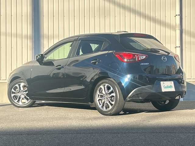 マツダ デミオ XD 群馬県 2016(平28)年 4.3万km ディープクリスタルブルーマイカ 純正SDナビ/（Bluetooth/SD/USB/AM/FM）/バックカメラ/クルーズコントロール/前進時スマートシティブレーキサポート/前進時AT誤発進抑制制御/プッシュスタート/シートヒーター/ステアリングリモコン/アイドリングストップ/ETC/社外サスペンション/社外16インチアルミホイール/保証書/取扱説明書