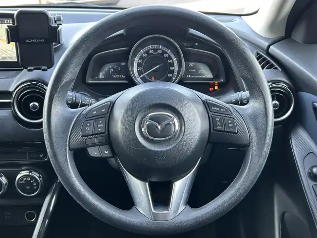 マツダ デミオ XD 群馬県 2016(平28)年 4.3万km ディープクリスタルブルーマイカ 純正SDナビ/（Bluetooth/SD/USB/AM/FM）/バックカメラ/クルーズコントロール/前進時スマートシティブレーキサポート/前進時AT誤発進抑制制御/プッシュスタート/シートヒーター/ステアリングリモコン/アイドリングストップ/ETC/社外サスペンション/社外16インチアルミホイール/保証書/取扱説明書