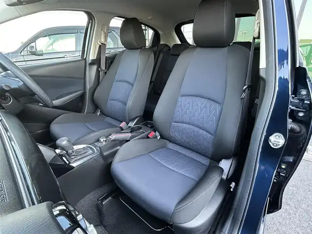 マツダ デミオ XD 群馬県 2016(平28)年 4.3万km ディープクリスタルブルーマイカ 純正SDナビ/（Bluetooth/SD/USB/AM/FM）/バックカメラ/クルーズコントロール/前進時スマートシティブレーキサポート/前進時AT誤発進抑制制御/プッシュスタート/シートヒーター/ステアリングリモコン/アイドリングストップ/ETC/社外サスペンション/社外16インチアルミホイール/保証書/取扱説明書