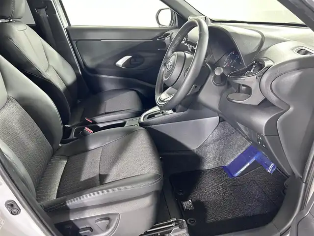 トヨタ ヤリスクロス Z 佐賀県 2023(令5)年 1.3万km プラチナホワイトパールマイカ 純正ディスプレイオーディオ/Bluetooth/MiraCast/バックカメラ/ビルトインETC/トヨタセーフティセンス/レーンキープアシスト/クルーズコントロール/ブラインドスポットモニター/運転席パワーシート/運転席・助手席シートヒーター/ハンドルヒーター/電子パーキングブレーキ/オートブレーキホールド/オートハイビーム/純正18インチAW