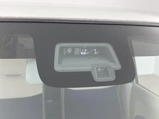 スズキ ラパン モード 大分県 2019(令1)年 2.8万km ピュアホワイトP 衝突軽減ブレーキ/社外HDDナビゲーション/・ワンセグTV/CD/DVD/横滑り防止装置/コーナーセンサー/シートヒーター/キセノンライト/ETC/アイドリングストップ/プッシュスタート/スマートキー/純正HIDヘッドライト/純正フロアマット