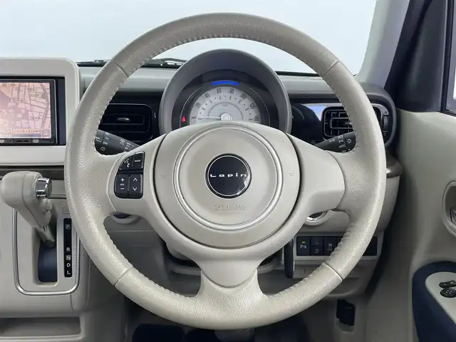 スズキ ラパン モード 大分県 2019(令1)年 2.8万km ピュアホワイトP 衝突軽減ブレーキ/社外HDDナビゲーション/・ワンセグTV/CD/DVD/横滑り防止装置/コーナーセンサー/シートヒーター/キセノンライト/ETC/アイドリングストップ/プッシュスタート/スマートキー/純正HIDヘッドライト/純正フロアマット