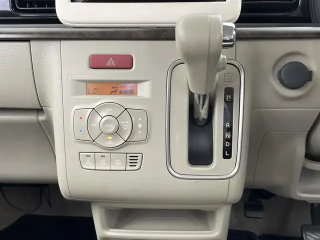 スズキ ラパン モード 大分県 2019(令1)年 2.8万km ピュアホワイトP 衝突軽減ブレーキ/社外HDDナビゲーション/・ワンセグTV/CD/DVD/横滑り防止装置/コーナーセンサー/シートヒーター/キセノンライト/ETC/アイドリングストップ/プッシュスタート/スマートキー/純正HIDヘッドライト/純正フロアマット