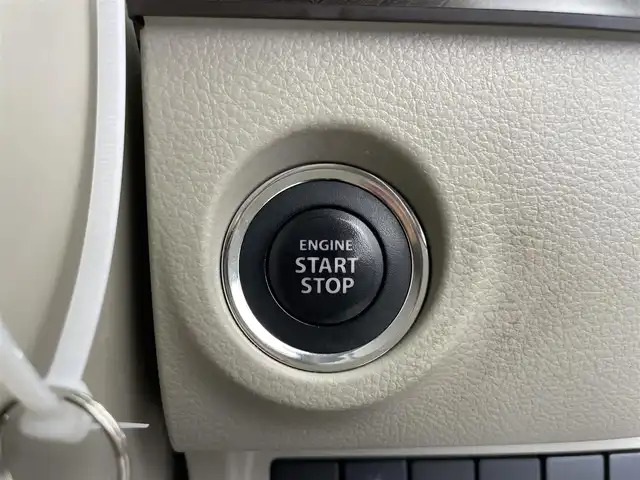 スズキ ラパン モード 大分県 2019(令1)年 2.8万km ピュアホワイトP 衝突軽減ブレーキ/社外HDDナビゲーション/・ワンセグTV/CD/DVD/横滑り防止装置/コーナーセンサー/シートヒーター/キセノンライト/ETC/アイドリングストップ/プッシュスタート/スマートキー/純正HIDヘッドライト/純正フロアマット
