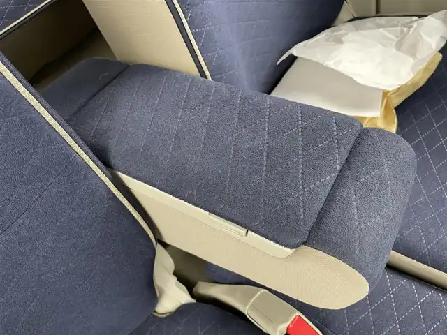 スズキ ラパン モード 大分県 2019(令1)年 2.8万km ピュアホワイトP 衝突軽減ブレーキ/社外HDDナビゲーション/・ワンセグTV/CD/DVD/横滑り防止装置/コーナーセンサー/シートヒーター/キセノンライト/ETC/アイドリングストップ/プッシュスタート/スマートキー/純正HIDヘッドライト/純正フロアマット
