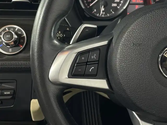 ＢＭＷ Ｚ４ sDrive20i 沖縄県 2013(平25)年 7.3万km ディープシーブルー ２ドアクーペ　/純正ナビ　/（Ｂｌｕｅｔｏｏｔｈ接続　ＣＤ　ＤＶＤ再生　ＡＵＸ接続）/バックカメラ　/ＥＴＣ　/レザーシート　/パワーシート　/純正アルミホイール　/パドルシフト　/ステアリングスイッチ　/リアフォグランプ