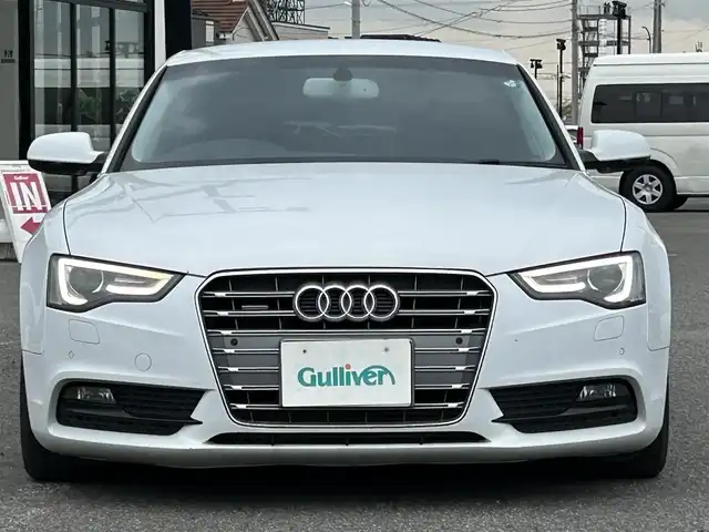 アウディ Ａ５ SB 2．0 TFSI クワトロ 道央・札幌 2013(平25)年 14.5万km グレイシアホワイトメタリック ４WD/純正HDDナビ/AM/FM/CD/DVD/BT/フルセグ/バックカメラ/ETC/プッシュスタート/スマートキー/スペアキー/ステアリングスイッチ/社外レーダー/電格ミラー/ウィンカーミラー/HIDヘッドライト/コーナーセンサー/オートライト/パワーシート/シートヒーター/純正フロアマット