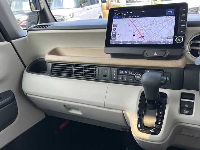 ホンダ Ｎ ＢＯＸ ファッションスタイル 千葉県 2023(令5)年 0.8万km 黄Ｍ １オーナー　８型ナビ　フルセグ　アップルカープレイ　ＢＴ　ＵＳＢ　タイプＣ　両側パワースライドドア　シートヒーター　フロアマット　ＬＥＤライト　オートライト　ソナー　ホワイトミラー　スマートキー