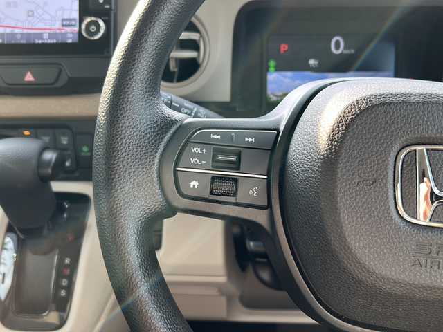 ホンダ Ｎ ＢＯＸ ファッションスタイル 千葉県 2023(令5)年 0.8万km 黄Ｍ １オーナー　８型ナビ　フルセグ　アップルカープレイ　ＢＴ　ＵＳＢ　タイプＣ　両側パワースライドドア　シートヒーター　フロアマット　ＬＥＤライト　オートライト　ソナー　ホワイトミラー　スマートキー