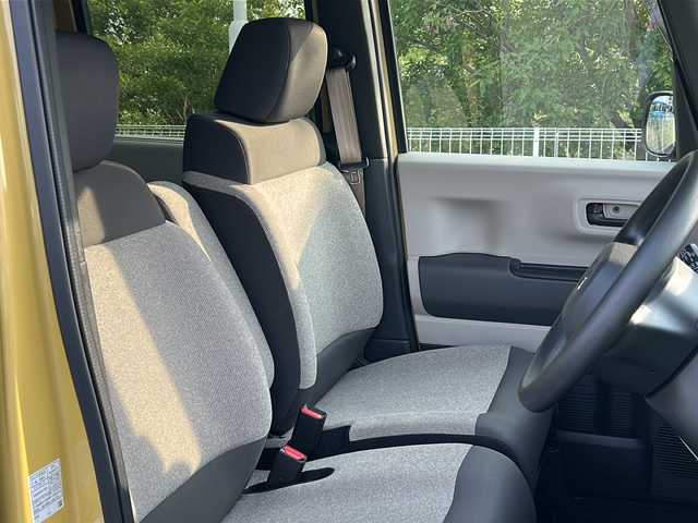 ホンダ Ｎ ＢＯＸ ファッションスタイル 千葉県 2023(令5)年 0.8万km 黄Ｍ １オーナー　８型ナビ　フルセグ　アップルカープレイ　ＢＴ　ＵＳＢ　タイプＣ　両側パワースライドドア　シートヒーター　フロアマット　ＬＥＤライト　オートライト　ソナー　ホワイトミラー　スマートキー