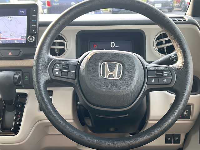 ホンダ Ｎ ＢＯＸ ファッションスタイル 千葉県 2023(令5)年 0.8万km 黄Ｍ １オーナー　８型ナビ　フルセグ　アップルカープレイ　ＢＴ　ＵＳＢ　タイプＣ　両側パワースライドドア　シートヒーター　フロアマット　ＬＥＤライト　オートライト　ソナー　ホワイトミラー　スマートキー