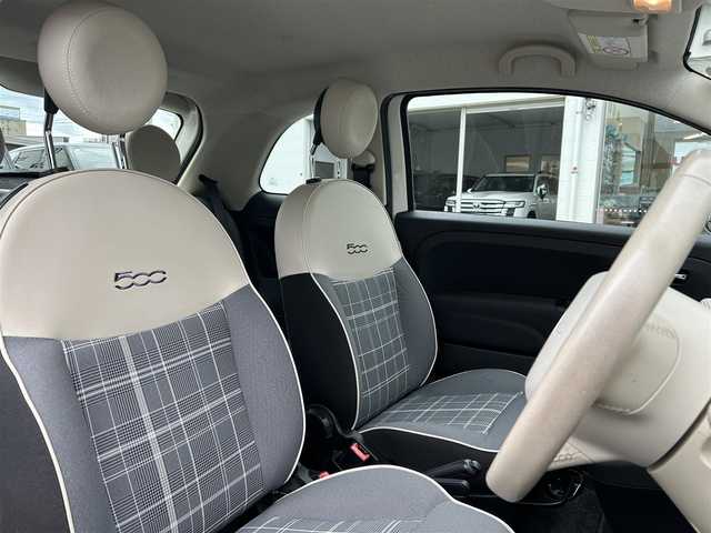 フィアット ５００ ツインエア ポップ 福岡県 2018(平30)年 5.2万km ビアンコ・ガーラ SDナビ（フルセグTV・Bluetooth・DVD）/ETC/USB入力端子/ミュージックプレイヤー接続（AUX）/純正フロアマット/フォグランプ/取扱説明書/保証書/パワーステアリング/パワーウィンドウ/自家用車/ACエアコン/エアバック（運転席・助手席）