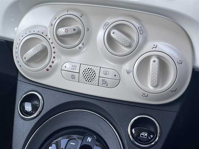 フィアット ５００ ツインエア ポップ 三重県 2018(平30)年 5.2万km ボサノバホワイト 社外2DINナビ/Bluetooth接続/フルセグTV/CD/DVD再生可能/ETC車載器/ステアリングスイッチ/革巻きステアリング/ECOモード/純正フロアマット/フォグライト/ツイータースピーカー