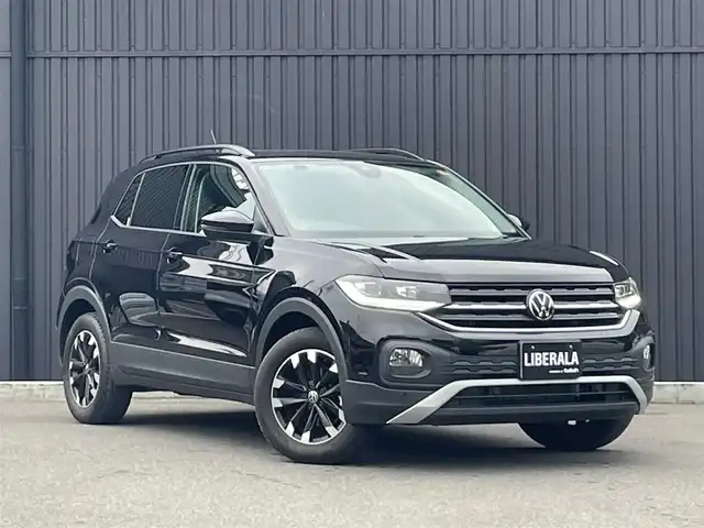 フォルクスワーゲン ＶＷ Ｔ－クロス TSI アクティブ 福島県 2022(令4)年 2.2万km ディープブラックパールエフェクト ACC/ブラインドスポット/レーンキープ/純正ナビ/バックカメラ/AppleCarPlay/ドライブレコーダー/ETC/パドルシフト/パーキングアシスト/純正16インチAW/取扱説明書/保証書/スペアキー