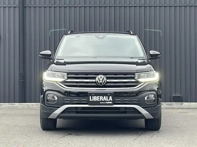 フォルクスワーゲン ＶＷ Ｔ－クロス TSI アクティブ 福島県 2022(令4)年 2.2万km ディープブラックパールエフェクト ACC/ブラインドスポット/レーンキープ/純正ナビ/バックカメラ/AppleCarPlay/ドライブレコーダー/ETC/パドルシフト/パーキングアシスト/純正16インチAW/取扱説明書/保証書/スペアキー