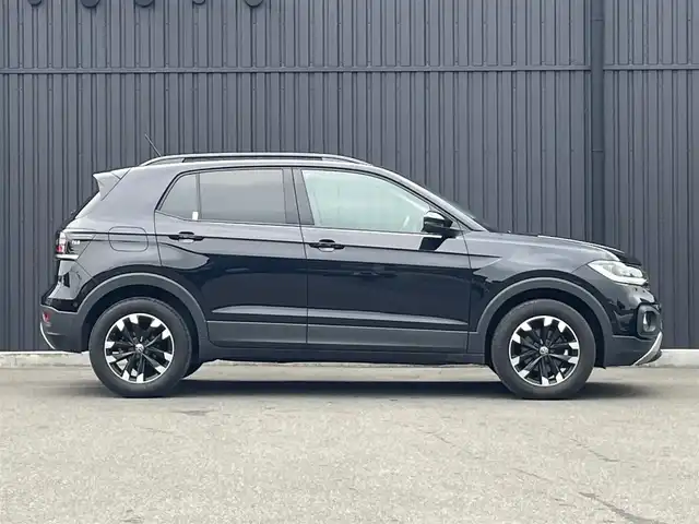 フォルクスワーゲン ＶＷ Ｔ－クロス TSI アクティブ 福島県 2022(令4)年 2.2万km ディープブラックパールエフェクト ACC/ブラインドスポット/レーンキープ/純正ナビ/バックカメラ/AppleCarPlay/ドライブレコーダー/ETC/パドルシフト/パーキングアシスト/純正16インチAW/取扱説明書/保証書/スペアキー