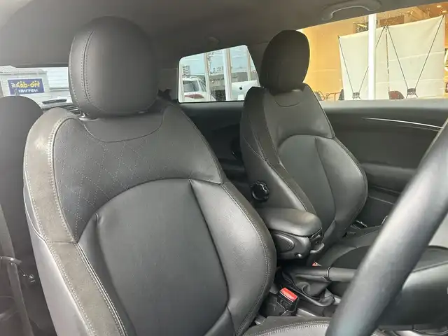 ＭＩＮＩ ミニ クーパー S 福岡県 2018(平30)年 4.6万km ソラリスオレンジ ワンオーナー/アダプティブクルーズコントロール/ヘッドアップディスプレイ/harman/kardon/ペッパーパッケージ/純正ナビ/社外フルセグTV/バックカメラ/Bluetooth/ハーフレザーシート/前席シートヒーター/ステアリングスイッチ/LEDヘッドライト/オートライト/オートワイパー/純正17インチアルミホイール/ミラー一体型ＥＴＣ/取扱説明書/保証書/スペアキー×1