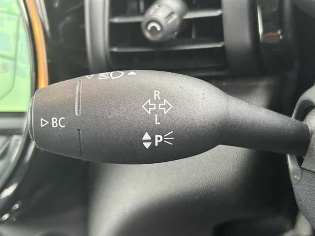 ＭＩＮＩ ミニ クーパー S 福岡県 2018(平30)年 4.6万km ソラリスオレンジ ワンオーナー/アダプティブクルーズコントロール/ヘッドアップディスプレイ/harman/kardon/ペッパーパッケージ/純正ナビ/社外フルセグTV/バックカメラ/Bluetooth/ハーフレザーシート/前席シートヒーター/ステアリングスイッチ/LEDヘッドライト/オートライト/オートワイパー/純正17インチアルミホイール/ミラー一体型ＥＴＣ/取扱説明書/保証書/スペアキー×1