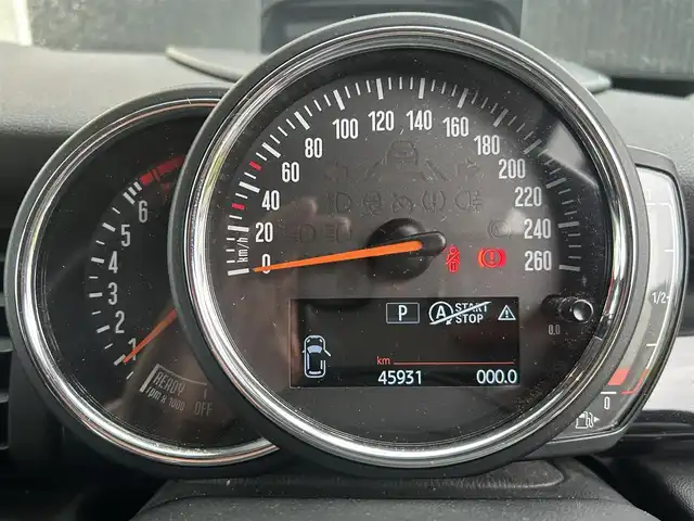 ＭＩＮＩ ミニ クーパー S 福岡県 2018(平30)年 4.6万km ソラリスオレンジ ワンオーナー/アダプティブクルーズコントロール/ヘッドアップディスプレイ/harman/kardon/ペッパーパッケージ/純正ナビ/社外フルセグTV/バックカメラ/Bluetooth/ハーフレザーシート/前席シートヒーター/ステアリングスイッチ/LEDヘッドライト/オートライト/オートワイパー/純正17インチアルミホイール/ミラー一体型ＥＴＣ/取扱説明書/保証書/スペアキー×1