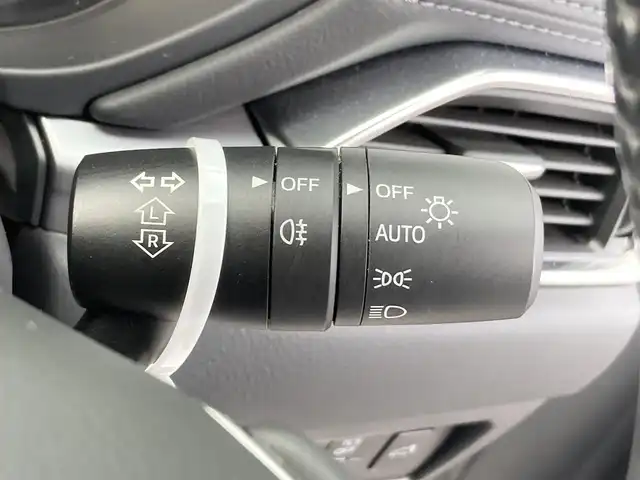 マツダ ＣＸ－５ XD プロアクティブ 香川県 2018(平30)年 2.2万km スノーフレイクホワイトパールマイカ 登録時走行距離：21662km/メーカー純正ナビ/　CD DVD BT フルセグTV/全方位カメラ/衝突被害軽減装置/レーンキープアシスト/レーダークルーズコントロール/クリアランスソナー/ヘッドアップディスプレイ/ブラインドスポットモニター/アイドリングストップ/横滑り防止装置/LEDヘッドライト/オートライト/フォグランプ/MTモード付AT/電子パーキングブレーキ/パワーシート/シートヒーター/シートメモリ/革巻きステアリング/ステアリングスイッチ/ステアリングヒーター/ETC/ドライブレコーダー/プッシュスタート/スマートキー/スペアキー×2