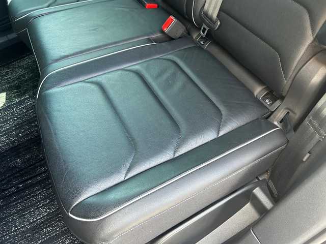 フォルクスワーゲン ティグアン TDI 4モーション Rライン ブラックスタイル 富山県 2018(平30)年 6.8万km 白 純正メモリナビ/Bluetooth接続/フルセグTV/CD/DVD再生/AM/FMラジオ/App-conect/バックカメラ/全方位カメラ/D席メモリ付きパワーシート/D/N席シートヒーター/パワーバックドア/アイドリングストップ/パーキングアシスト/４WD/ヘッドアップディスプレイ/純正19インチAW