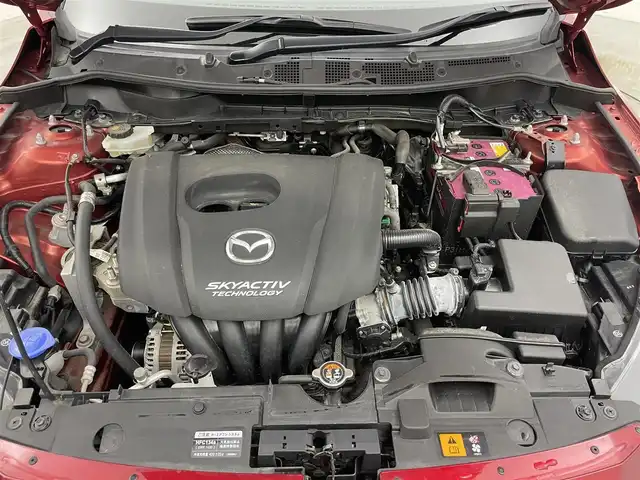 マツダ デミオ 15Sツーリング 岡山県 2018(平30)年 4.2万km ソウルレッドクリスタルM 純正ナビ/・FM/AM/Bluetooth/フルセグ/CD/DVD/360°カメラ/シートヒーター/ETC/衝突軽減ブレーキ/レーンキープアシスト/レーダークルーズコントロール/コーナーセンサー/BSM/MTモード付シフト/LEDヘッドライト/フォグライト/純正15インチアルミ/純正フロアマット