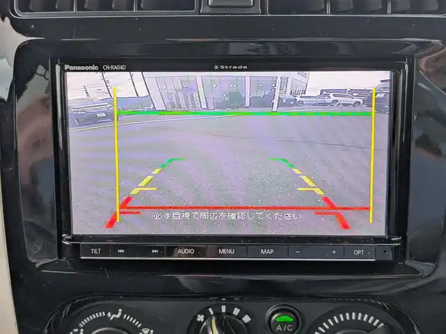 スズキ ジムニー ランドベンチャー 福井県 2017(平29)年 6.6万km ブルーイッシュブラックパール3 ４WD（切り替え式）/社外SDナビ【CN-RA04D】/CD/DVD/BT/USB/SD/フルセグテレビ/バックカメラ/シートヒーター/ETC/前方ドライブレコーダー/レザーシート/ステアリングスイッチ/ダブルエアバッグ/背面タイヤ/リアラダー/マッドガード/スマートキー/ドアバイザー/電動格納ウインカーミラー/純正16インチAW