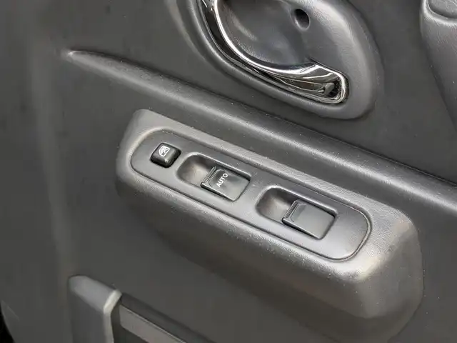 スズキ ジムニー ランドベンチャー 福井県 2017(平29)年 6.6万km ブルーイッシュブラックパール3 ４WD（切り替え式）/社外SDナビ【CN-RA04D】/CD/DVD/BT/USB/SD/フルセグテレビ/バックカメラ/シートヒーター/ETC/前方ドライブレコーダー/レザーシート/ステアリングスイッチ/ダブルエアバッグ/背面タイヤ/リアラダー/マッドガード/スマートキー/ドアバイザー/電動格納ウインカーミラー/純正16インチAW