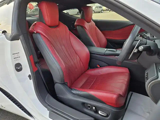 レクサス ＬＣ 500h Lパッケージ 鹿児島県 2021(令3)年 7万km ホワイトノーヴァガラスフレーク マークレビンソン　/ガラスパノラマルーフ　/ヘッドアップディスプレイ　/純正１０．３インチＳＤナビ　/レーダークルーズコントロール/Ｂｌｕｅｔｏｏｔｈオーディオ　/フルセグテレビ　/Ｄ＋Ｎ席シートヒーター　/Ｄ＋Ｎ席ベンチレーション/D+N席パワーシート/ステアリングヒーター/純正アルミホイール(21インチ)/前後純正ドライブレコーダー/プリクラッシュセーフティ/レーンキープアシスト/横滑り防止装置/プッシュスタート/スマートキー/エアバッグ(W+サイド)/カーテンエアバッグ